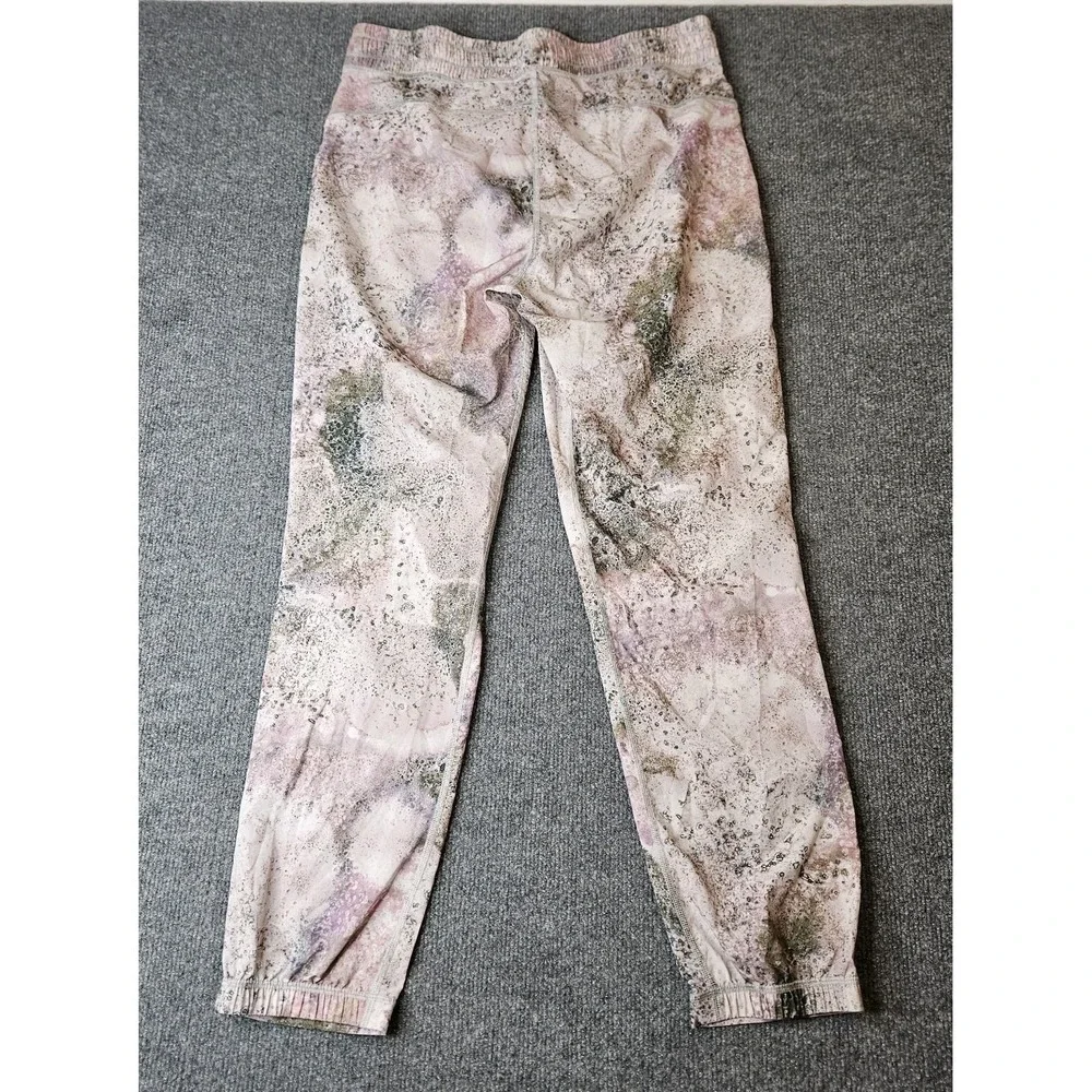 Lululemon Women's Namaskar Pants Sugar Crush Size 8‎ Pink